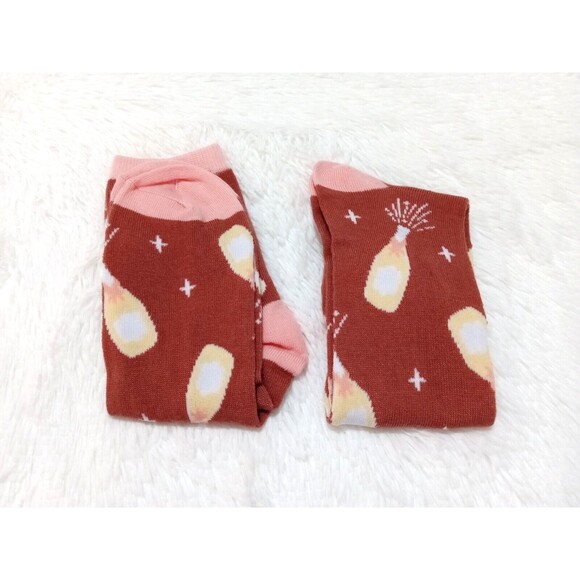 2 Pair Adult Champagne Quarter Length Socks (Champagne Bottles) One Size - NEW!! - Picture 6 of 6